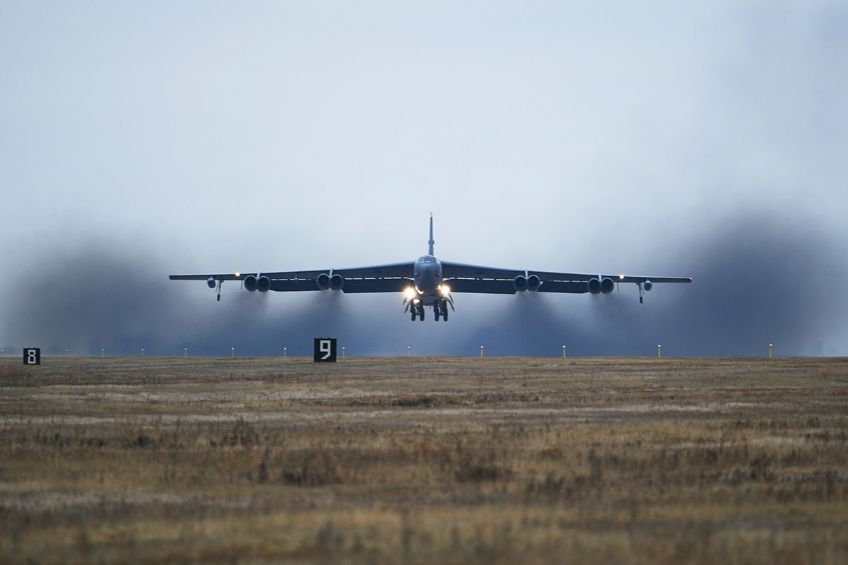 B52 Opener