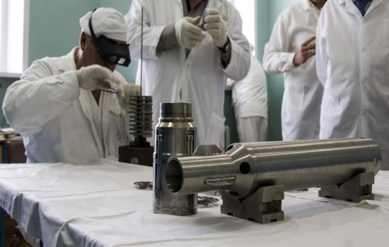 employees working with the Baksan Experiment on Sterile Transitions