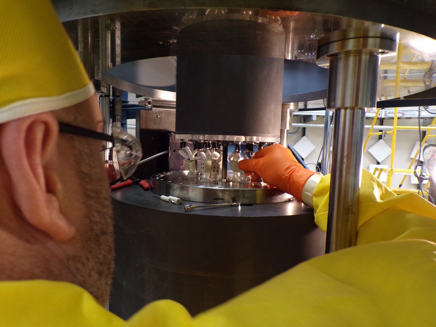 LANL staff working on ZiaCore installation